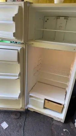 G e  refrigerator (delivery fee