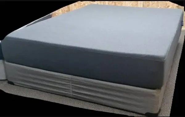 Queen Casper Thick mattress set-Professionally Cleaned-Free Delivery