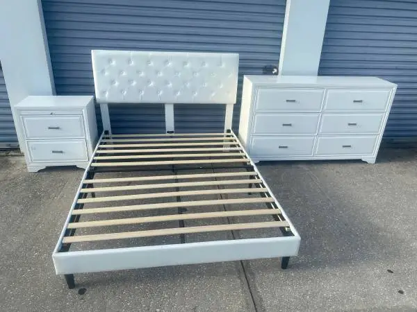 Queen White Bedroom Furniture Dresser Set