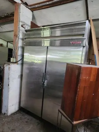 stainless still Vulcan commercial refrigerator
