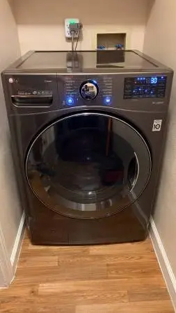 LG Front Load Washer/Dryer Set, Black Steel
