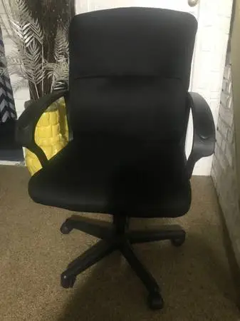 Computer Desk Chair & Plastic Mat