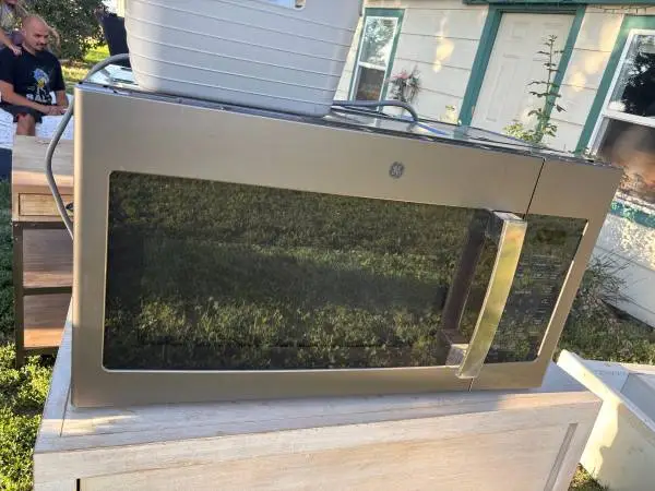 Brand new ge microwave overhead range mount