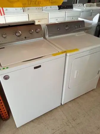 Maytag Quality W/D Set