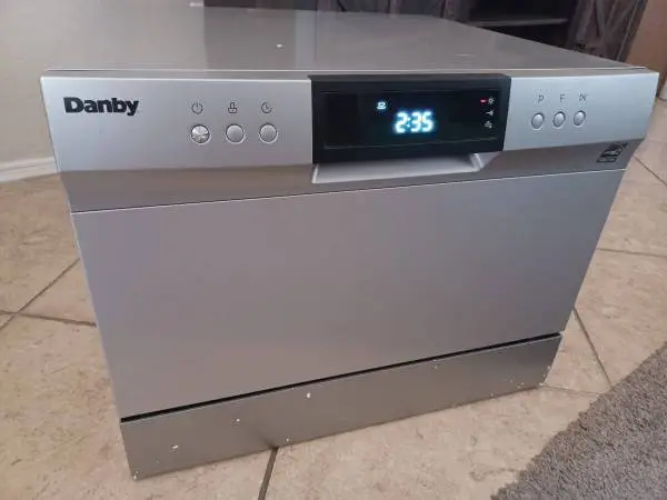 Countertop Dishwasher Silver *NEW*