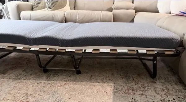 Roll away Bed with Mattress