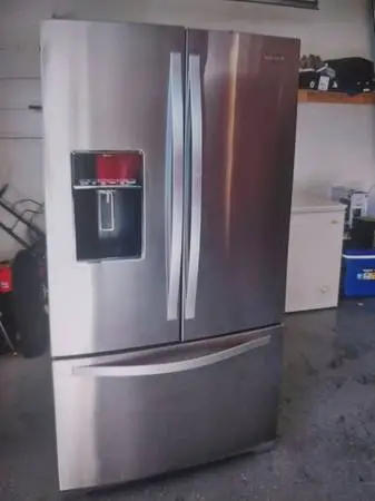 FREE FRIDGE