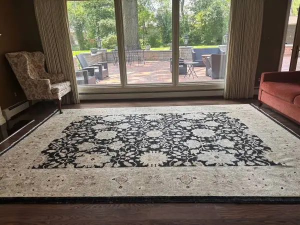 Hand Woven Wool Oriental Rug