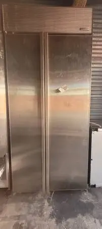 Subzero 36 ss built in refrigerator