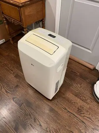Portable Air Conditioner LG Model LP0817WSR