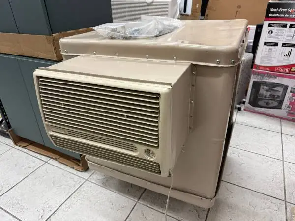 4700 CFM 2-Speed Window Evaporative Cooler for 1600 sq. ft. (with Motor )