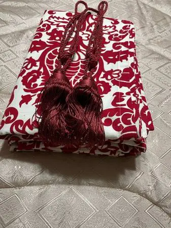 2 Jacquard Curtains