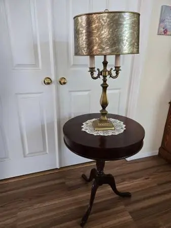 Round vintage accent wood table and lamp