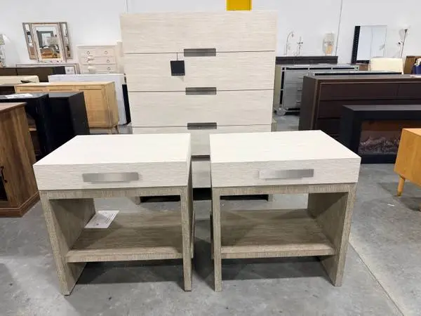 Bernhardt Foundations Solid Wood Nightstand 5 Drawer Dresser Set