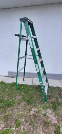 Louisville 7 Ladder