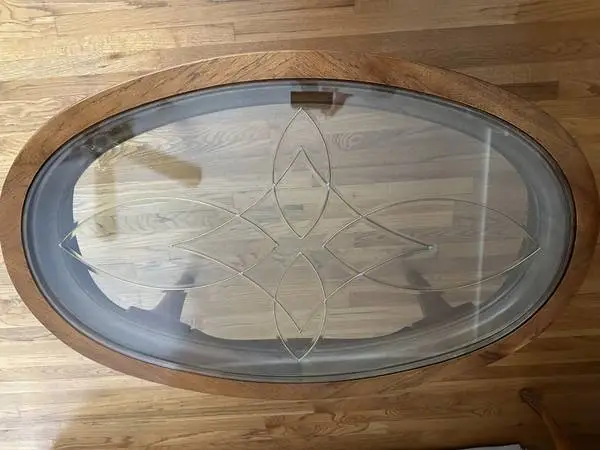 Thomasville Elysee Coffee Table w/Brass beaded beveled glass