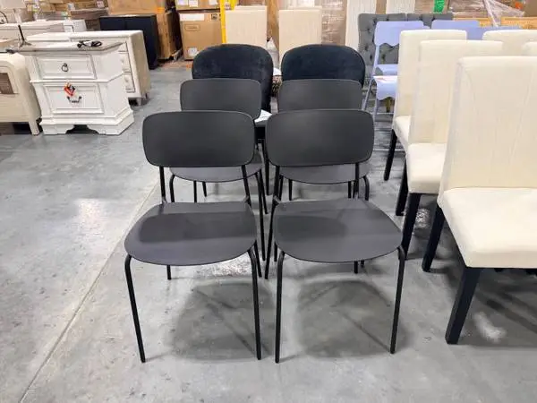 Molded Plastic With Metal Base Dining Chair Black (Set Of 4) Brand New