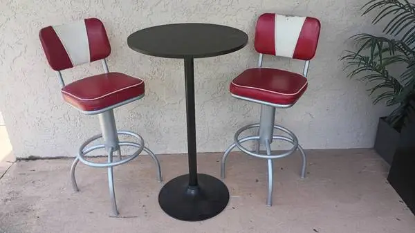 High Top Bar Dining Set