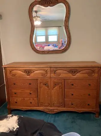 Dresser & Mirror