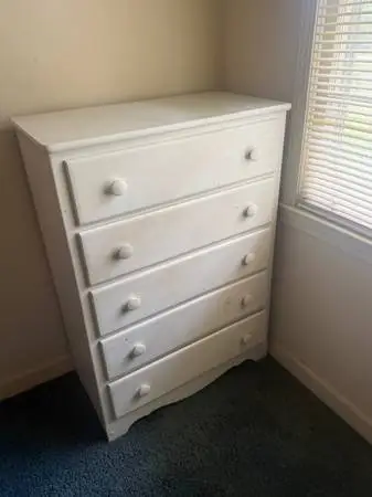 White 5-Drawer Dresser / Tall Chest of Drawers