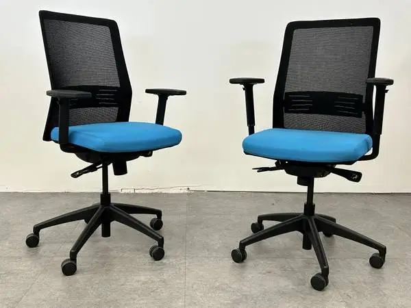 BODI Office Chairs Chair AMQ Steelcase West Elm 6 Available $95 Ea
