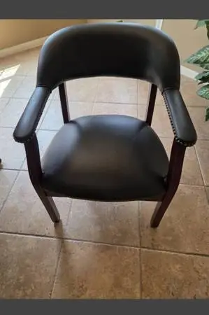 Round Dining Table