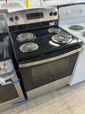 GAAV - GE 30 ELECTRIC RANGE - 90-DAY WARRANTY