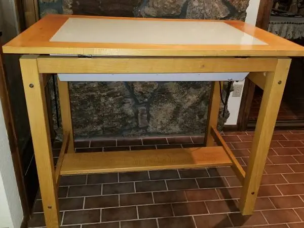 Hamilton drafting light table