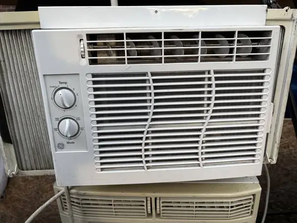used GE window unit BTU 5100