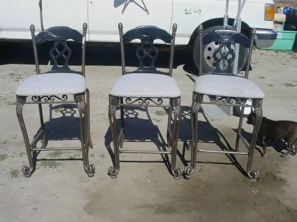 3 barstools metal frame upholstered seat