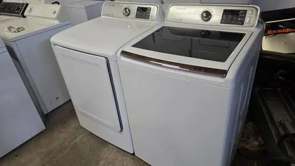 Samsung Washer Dryer Set NICE