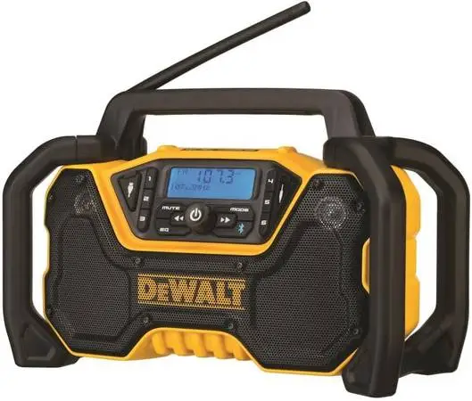 NEW DEWALT RADIO -JOBSITE BLUETOOTH GETTO BLASTER (20v)