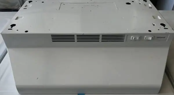 White Broan Hood 20” Width
