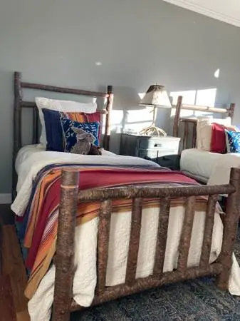 Rustic Hand-Crafted Aspen Log Twin Beds, Two for Sale