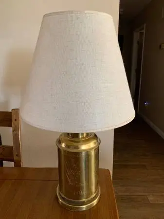 BRASS TABLE LAMP