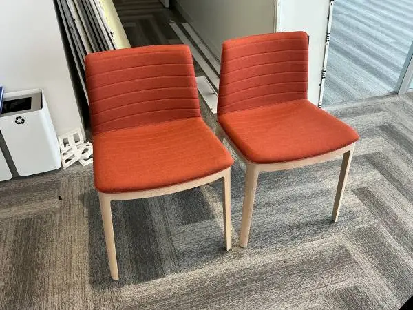 Lot of 2 Dining Chairs by Andreu World in Orangish Designer