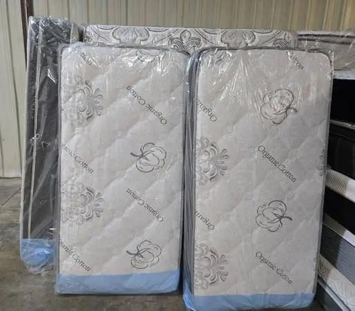 Twin Mattress 99 Full 159 Queen Bed 179 King 229 California King 229