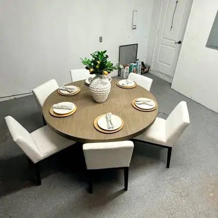 Restoration Hardware 60” Reclaimed Oak Round Dining Table and 6 RH Mor