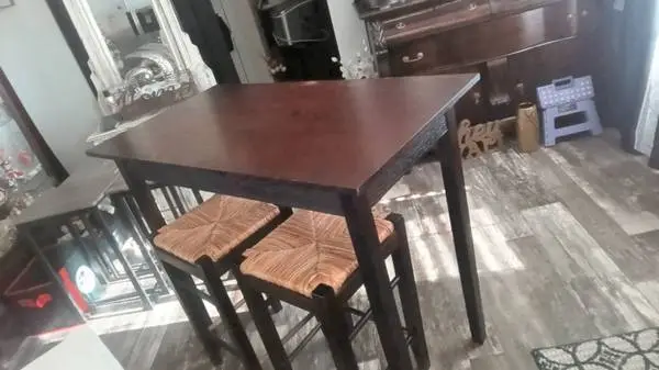 Kitchen table and stools