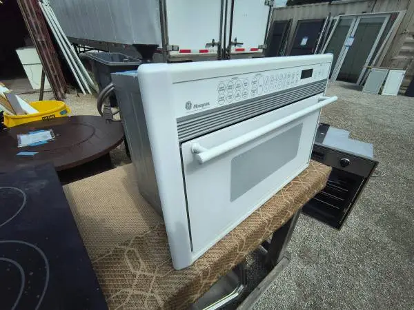 White GE Monogram Microwave/Convection Oven Model # ZMC1095WF001 Used