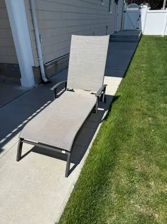 Outdoor  Chaise Lounge Chair