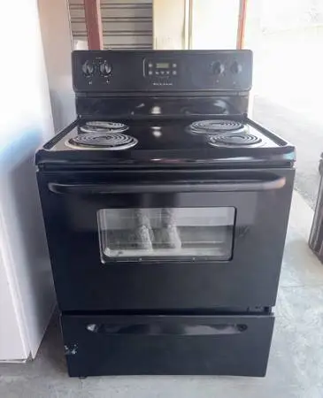 Black Frigidaire Electric Stove Oven Range