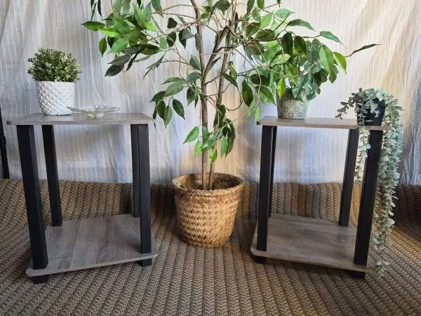 Super Cute Nightstand Set For Sale 2x