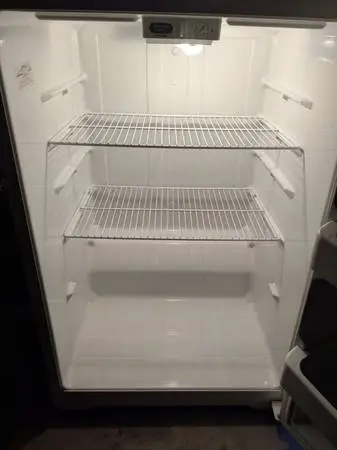 Hot Point Fridge For Sale - Works Great