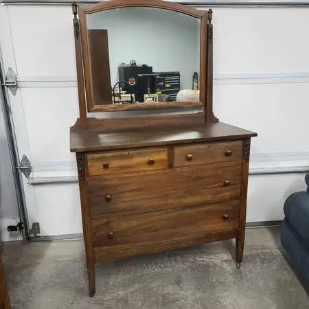 Vintage Solid Wood Dresser With Mirror