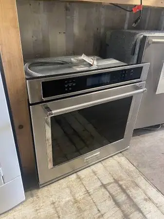 SS KitchenAid Convection Electric Wall Oven Model #KOSE500ESS02 Used