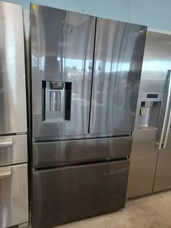 Samsung Black Stainless steel refrigerator 4 door, french door