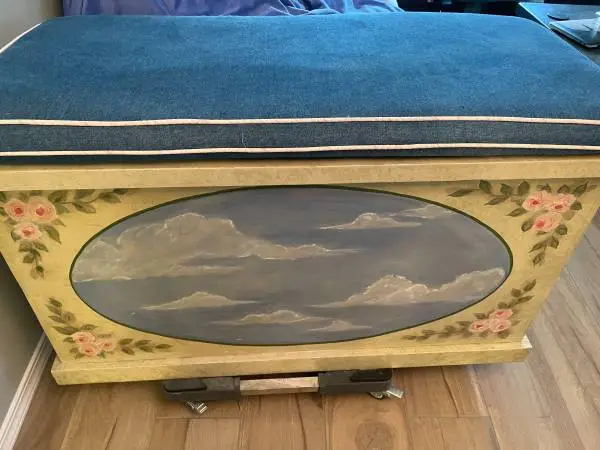 Girl’s Storage Chest