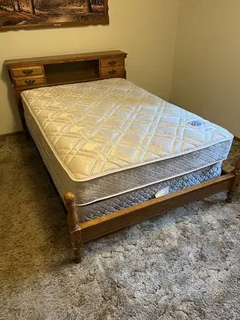Full-size Bed Set including Sealy Mattress/Box Spring