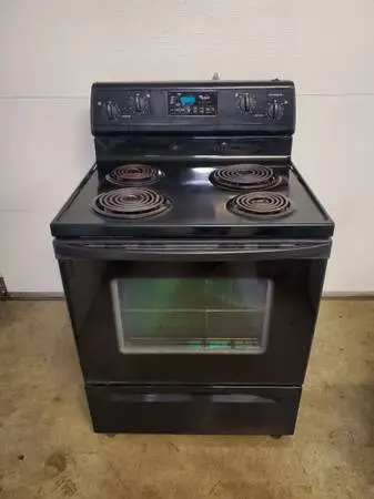 Whirlpool self-clean range oven